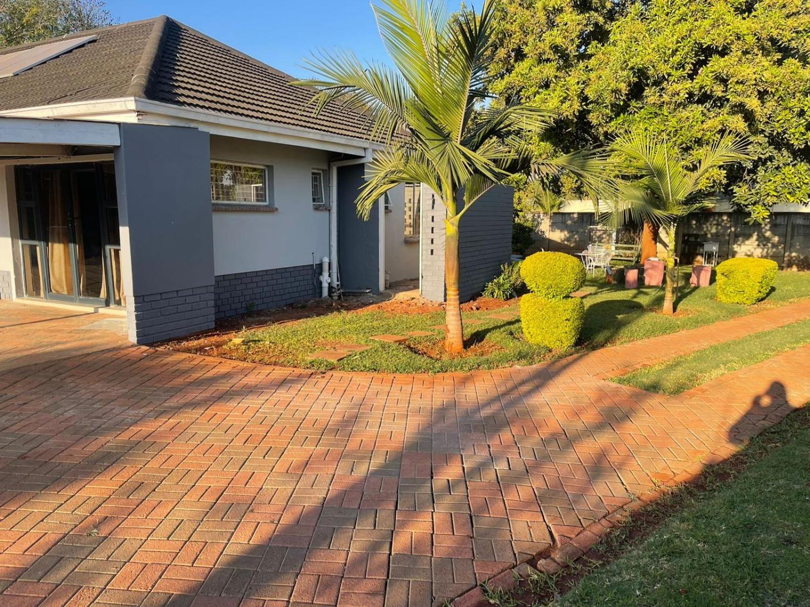 The Hawks Bed And Breakfast Harare Exteriör bild